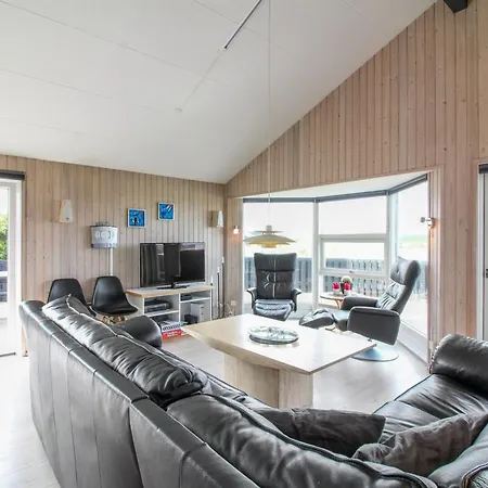 Seniha - 400m From The Sea By Interhome Feriehus *